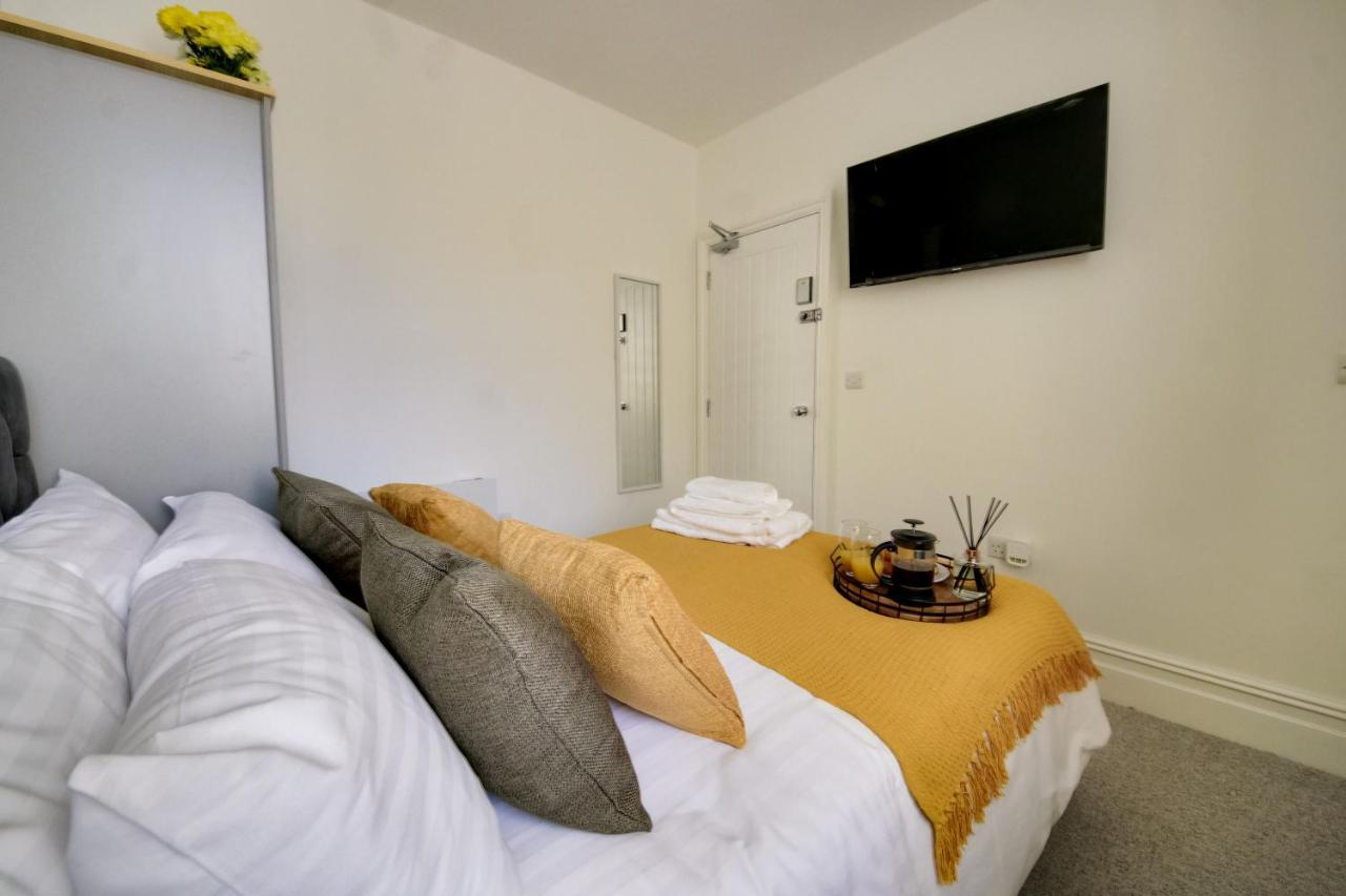 Bay City Studio Apartments By Staying-Away Cardiff Exterior photo